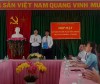 Trao quyết định bổ nhiệm phó Trưởng trạm Y tế Thạnh Lợi